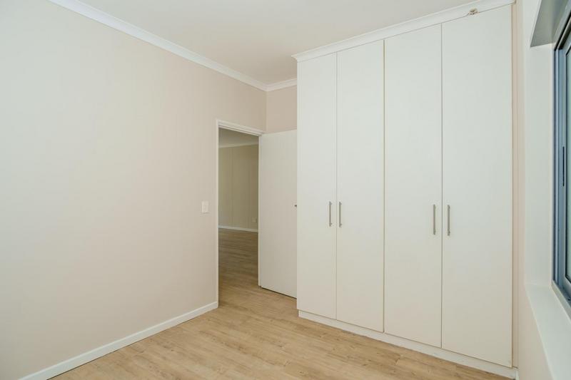 2 Bedroom Property for Sale in Muizenberg Western Cape